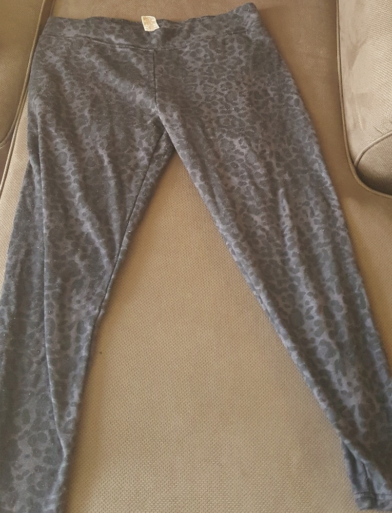 Gray cheetah leggings sweats